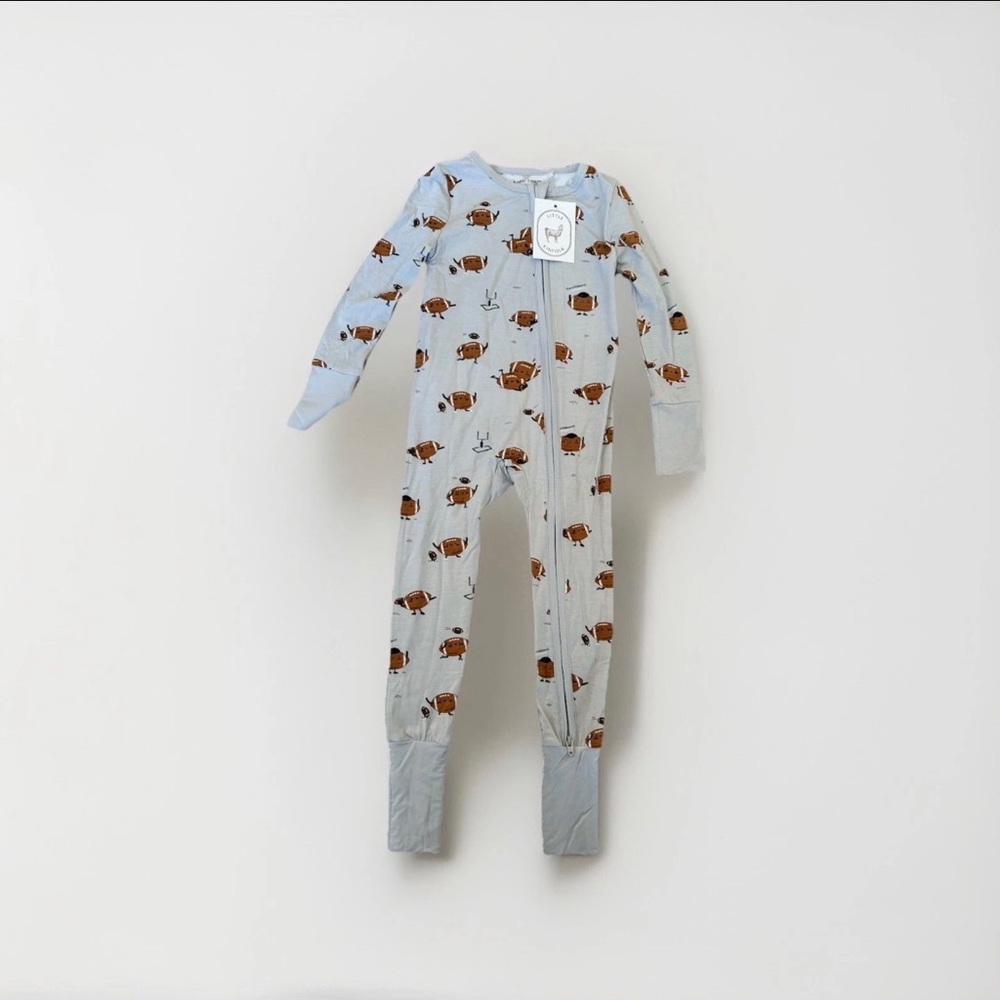 Angel Dear football Print Footie